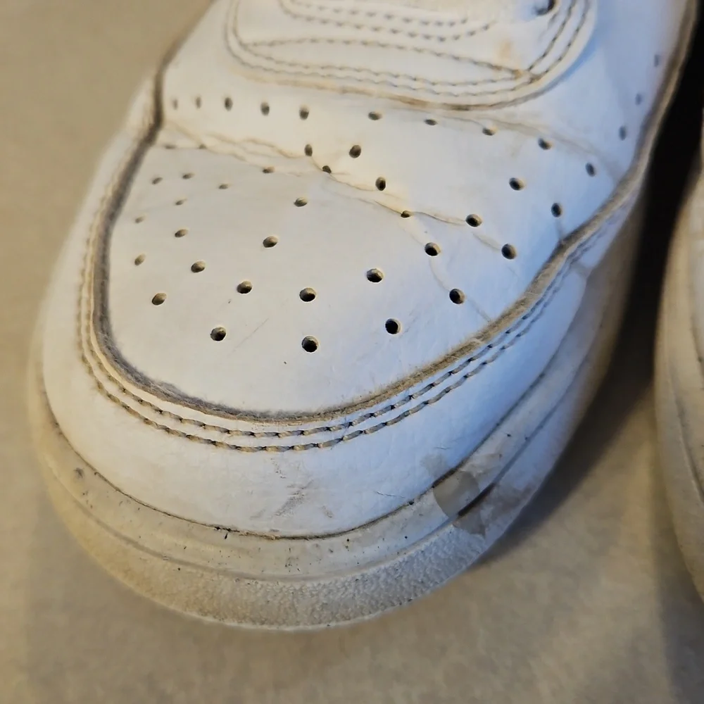 Nike Court Vision Low Sneakers